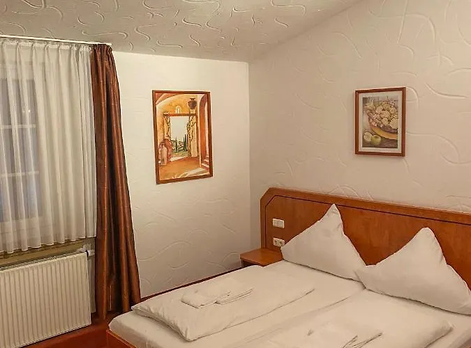 Friedenseiche Neukirchen-Vluyn